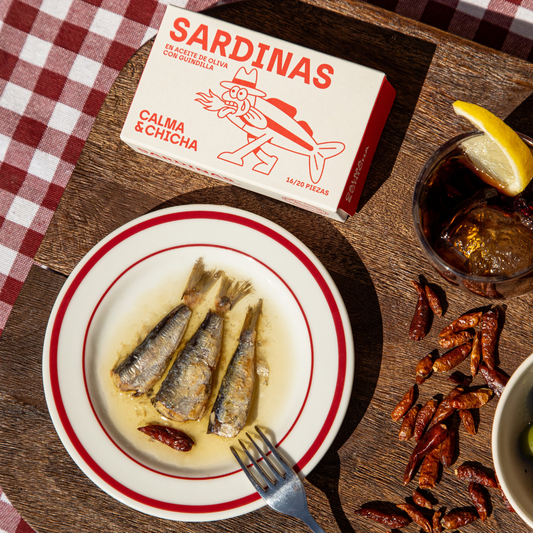 Sardinen in Olivenöl mit Chili