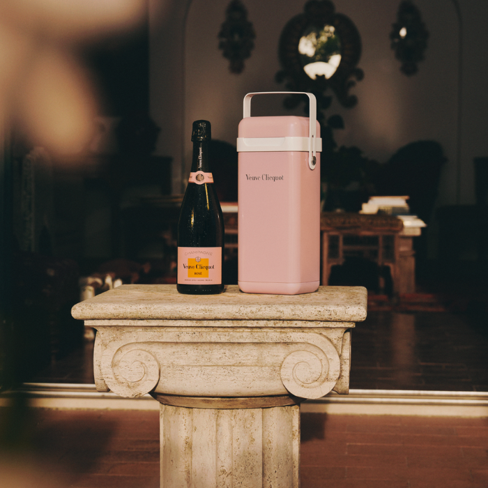 Veuve Clicquot Rosé Brut Fridge, Champagne, Frankreich