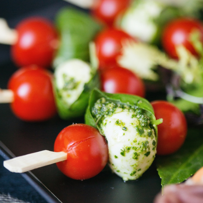 Spieß von Tomate Mozzarella