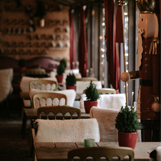 03.12.2026 | X-Mas-Abend: Kulinarische Weihnachten im Käfer Bistro